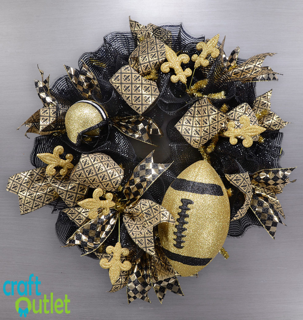 Black and Gold Fleur De Lis Wreath – Craft Outlet / inspiration